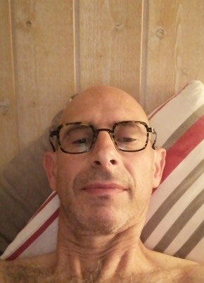 Jean-christophe, 58, République Française, Oyonnax
