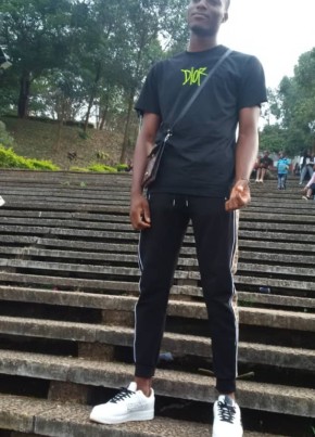 Arfa, 21, Republic of Cameroon, Yaoundé
