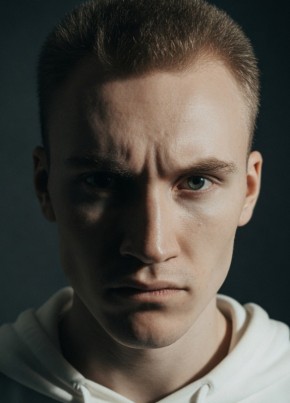 Кирилл из Архангельска 23 года