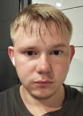 Сергей из Петропавловск-Камчатския 23 года