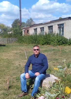 Сергей из Добруша 42 года