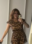 Yuliya, 46, Saint Petersburg
