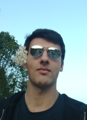 Назим из Зеленограда 23 года