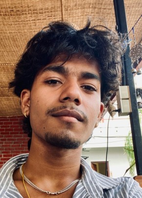 Manish из Bharatpur 24 года
