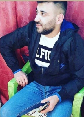 Yunus Emre , 28, Türkiye Cumhuriyeti, Kahramanmaraş