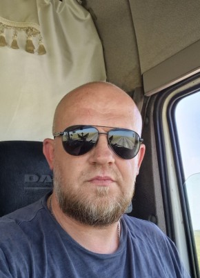 Andrey, 45, Russia, Abakan