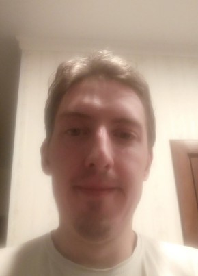 Konstantin, 32, Russia, Moscow