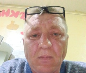 Maks, 49, Poltavka