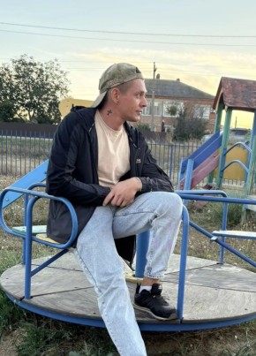 Влад из Темрюка 28 лет