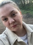 Olga, 26, Saint Petersburg