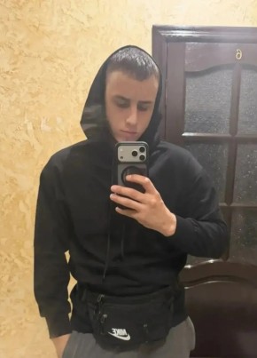Кирилл из Уссурийска 21 год