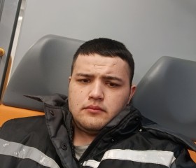Zhamshid, 21, Moscow