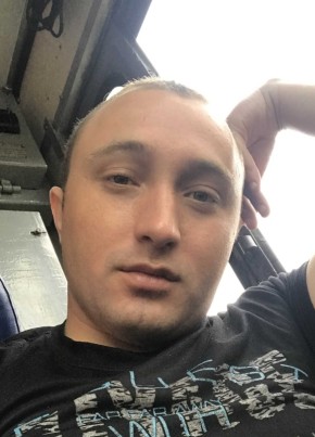 Денис, 31, Россия, Саратов