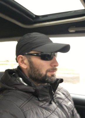 Timur из Бишкека 40 лет