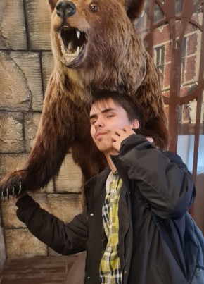 Sashcha, 23, Russia, Saint Petersburg