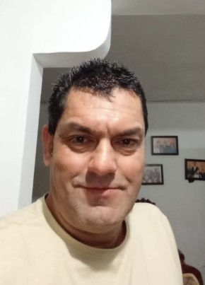 Carlos, 50, Colombia, Santuario
