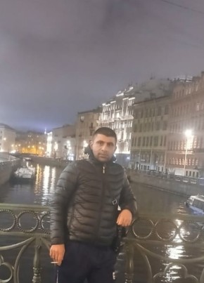 Давит из Волжского (Волгоградской обл.) 39 лет
