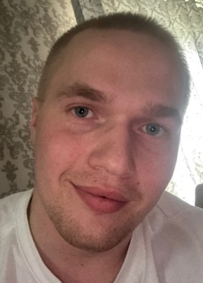 Илья из Иваново 24 года