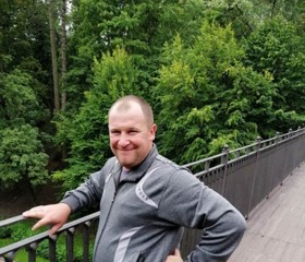 Dzhon Dou, 45, Moscow