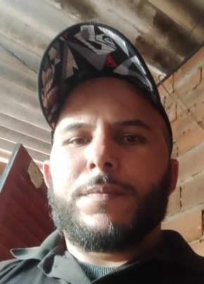 Lucas de Queiroz из Goiânia 18 лет