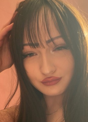 Милана из Сорочинска 18 лет