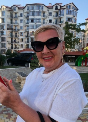 Ирина из Москвы 65 лет