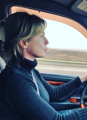 Victoria, 48, Russia, Moscow
