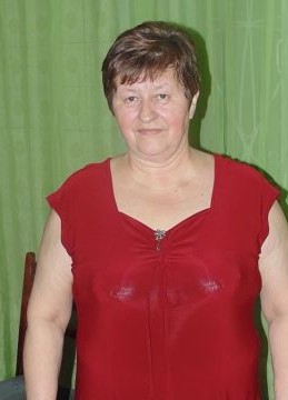 Галина, 70, Россия, Луза