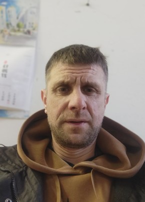 Виктор из Костромы 41 год
