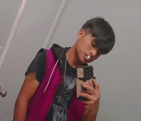 Yoni, 18, Jacksonville (State of Florida)