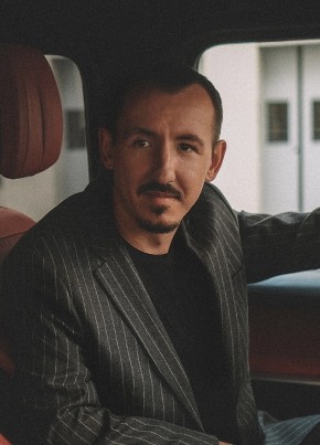 Михаил из Москвы 37 лет