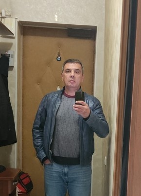 Тимур из Москвы 53 года