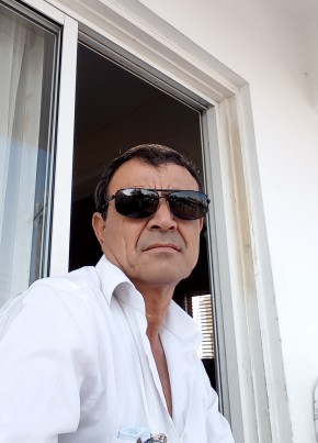 Artur, 55, Κυπριακή Δημοκρατία, Λευκωσία