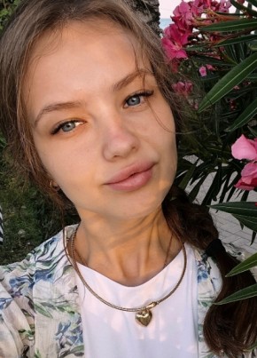 Ксения из Москвы 24 года