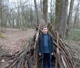 Ryan, 25, Besancon