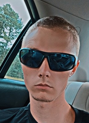 Trevor из Chattanooga 23 года