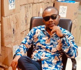 Franck, 38, Kinshasa