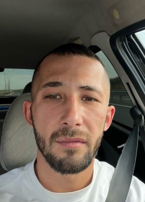 Evgeniy, 28, Russia, Marks