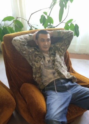 Олег, 18, Україна, Новомиргород