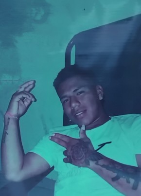 Alejandro Noguer из La Plata 21 год