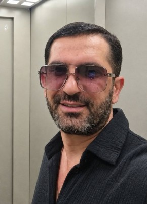 Лазарь из Աբովյան 43 года