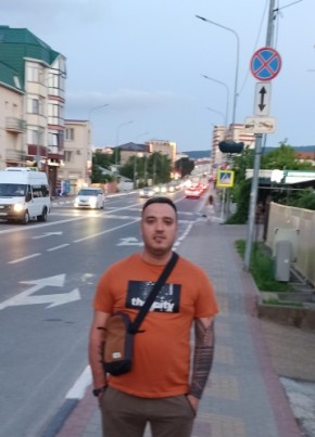 Руслан, 40, Россия, Климовск