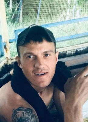 Anatoliy, 32, Russia, Saratov