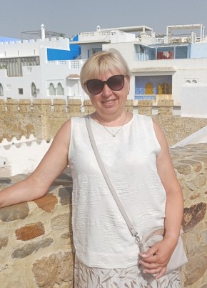 Лариса из Пскова 52 года