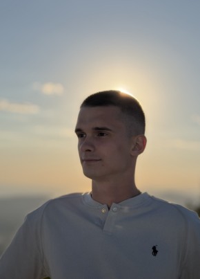 Vadim из Санкт-Петербурга 20 лет