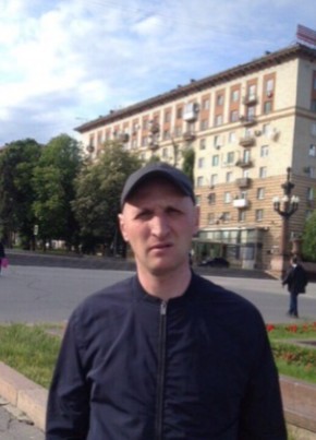 Арсений, 39, Россия, Москва