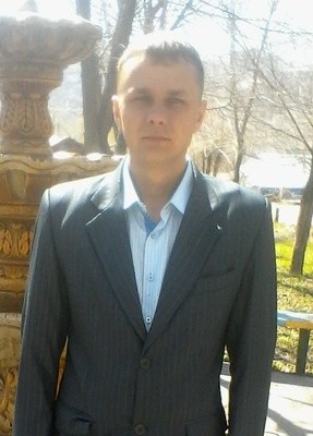 Иван, 32, Romania, București