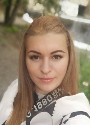 Анна, 32, Россия, Дальнегорск