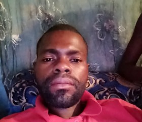 Christian, 38 лет, Kinshasa