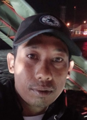 Rahman, 34, Singapore, Singapore